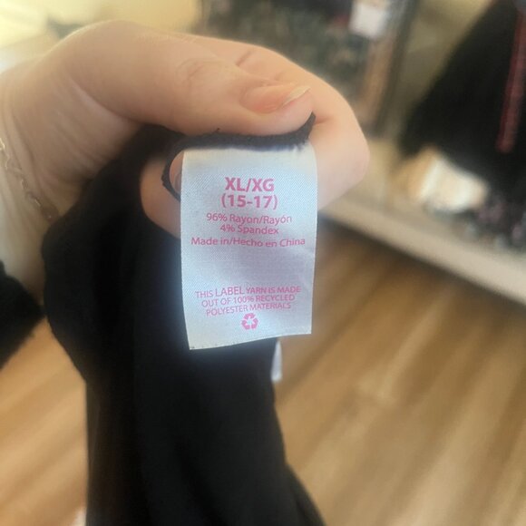 No Boundaries Black T-Shirt with Metal O Ring Detailing - Picture 6 of 6